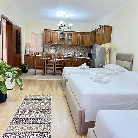 Kasmi Home 2 Krujë Екстериор снимка